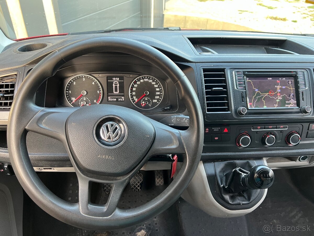 Volkswagen Transporter T6 4Motion - 15