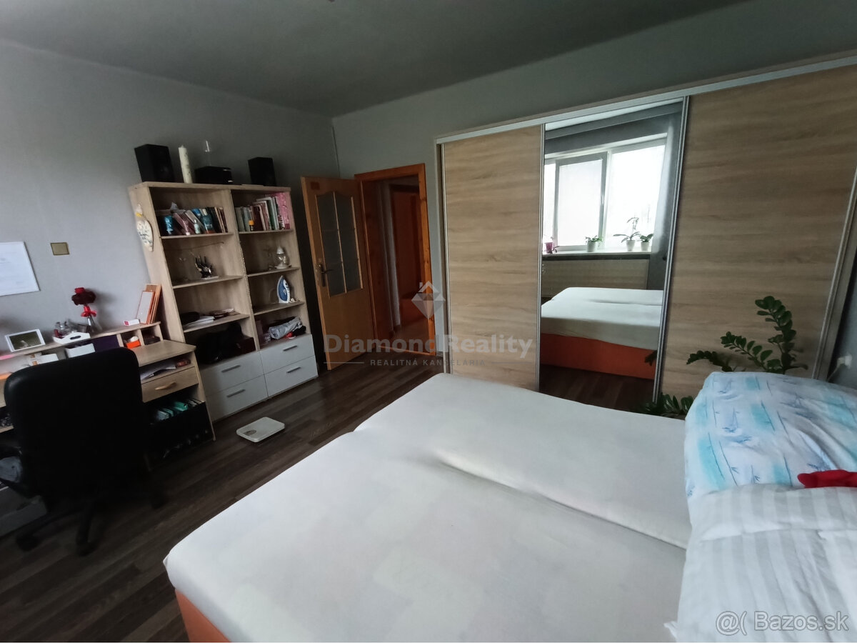 Na predaj rodinný dom pre veľkú rodinu v malebnej obci Výčap - 15