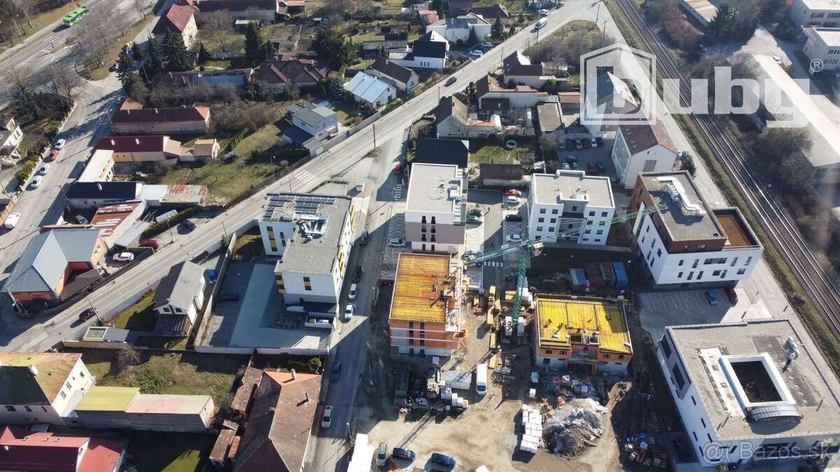 Na predaj apartmán / komerčný - nebytový priestor IB_NP_3C v - 15