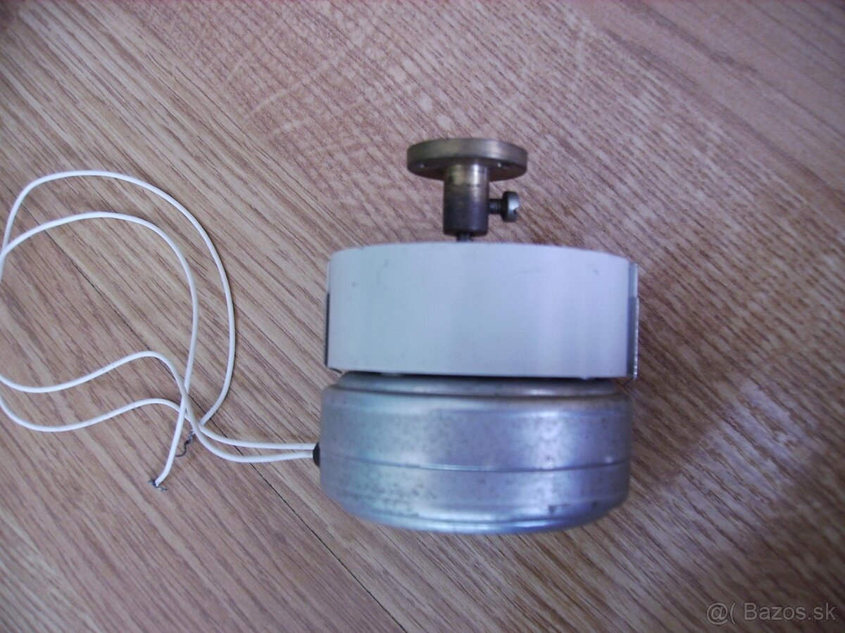 Rôzne motorčeky . - 15