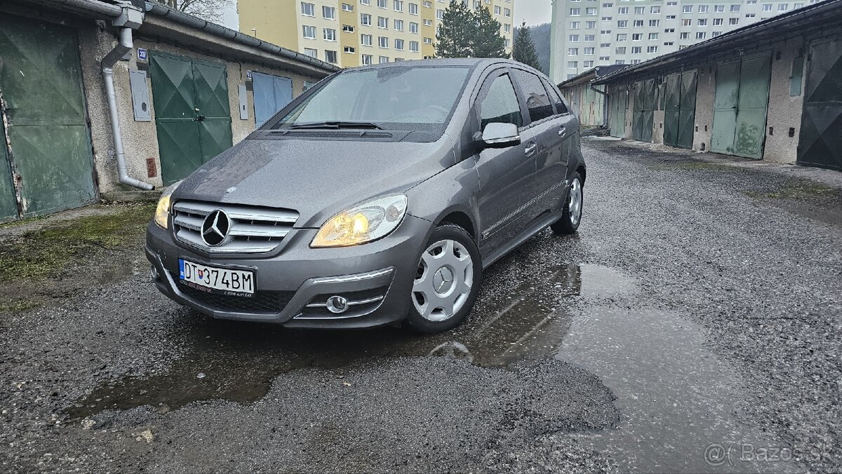 Mercedes-Benz B180 CDI - 15
