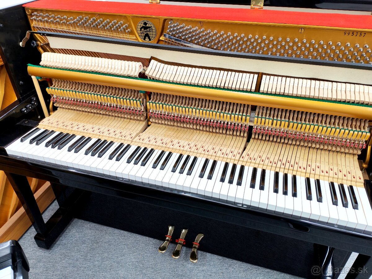Moderné elegantné Piano dovoz celá SR - 15