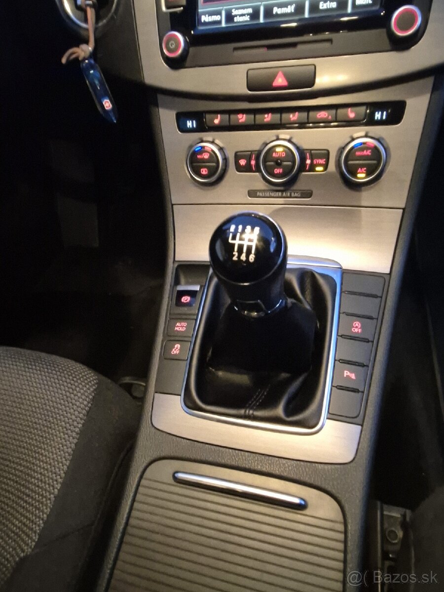 VW Passat Variant b7 2,0 TDI Bluemotion + možný odpočet dph - 15