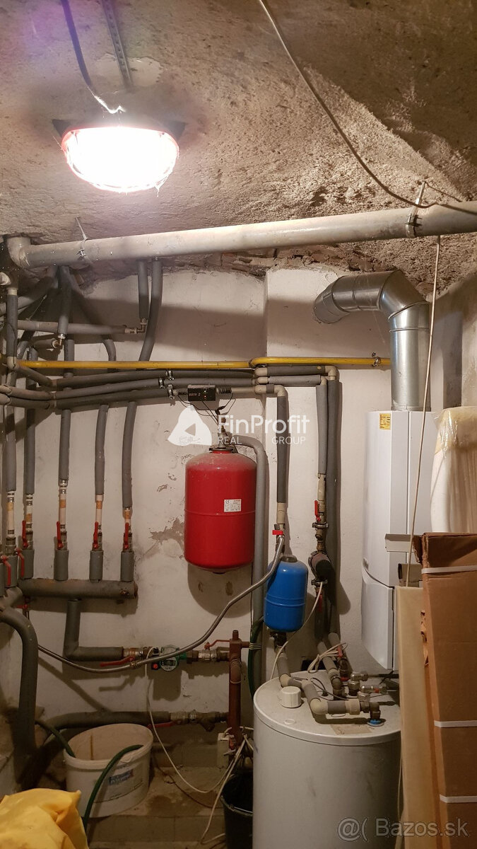 Predám polyfunkčný objekt Nitra vhodný na všetky činnosti. - 15