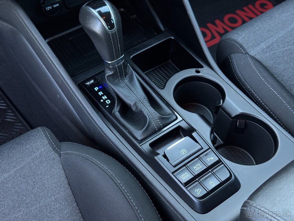 Hyundai Tucson 1.6 Style 4x4 Automat Facelift, 1. Majitel - 15