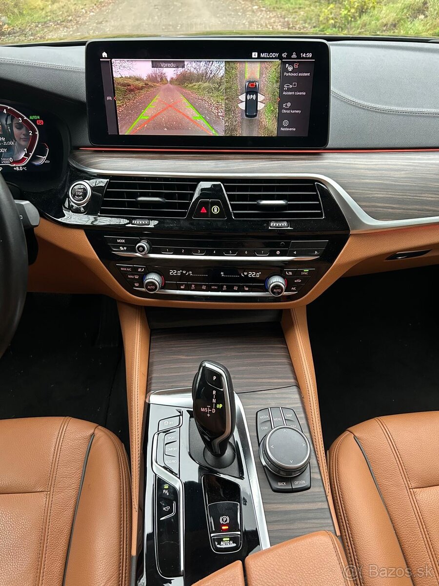 BMW 518D TOURING LUXURY LINE 108TISIC KM FULL LED 360°KAMERA - 15