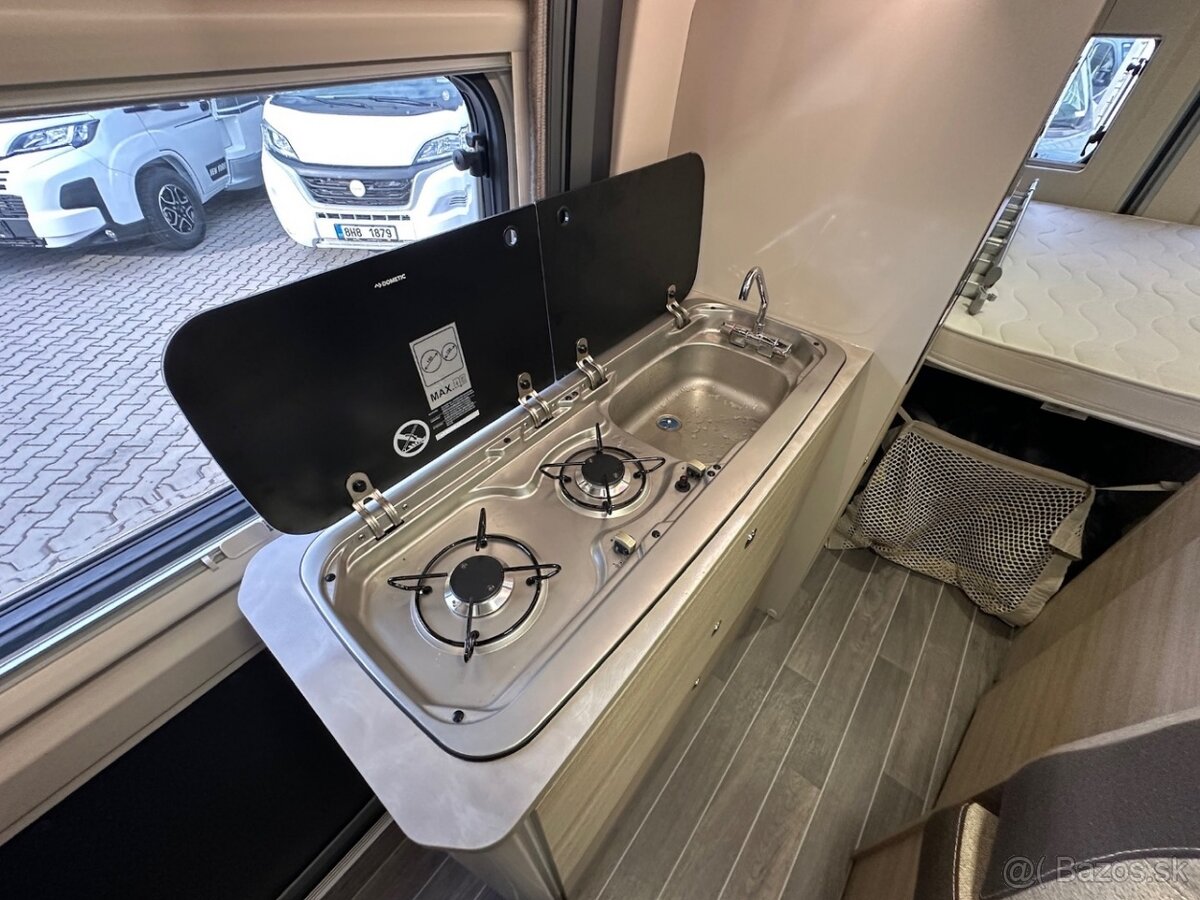 Forster 599 HB Zvedací střecha 2025 - 15