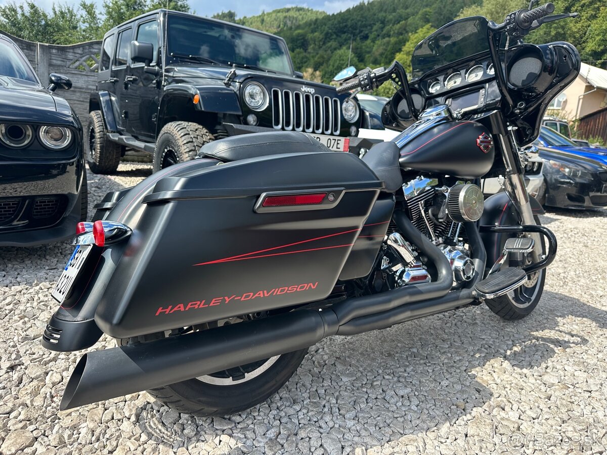 2014 Harley Davidson FLHXS Street Glide Special 107cu - 15