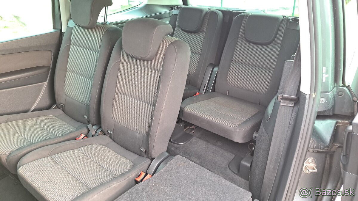 VW Sharan 2.0TDi 103kW CR 7miest - 15