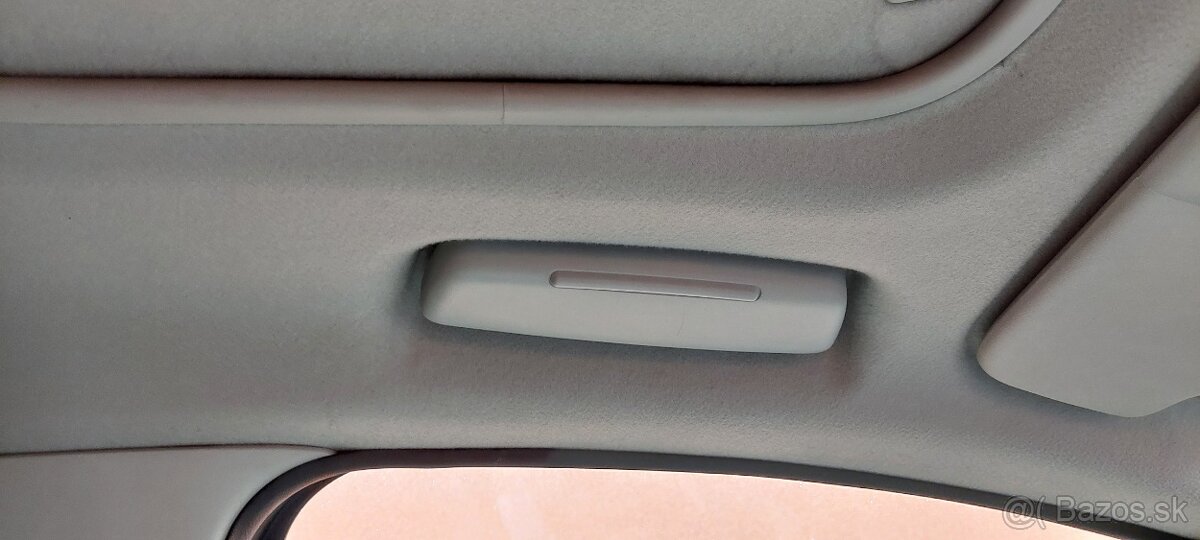 Predám FORD FOCUS C-MAX 1,6 TDCI Ghia, 2006 automat 7stupňov - 15