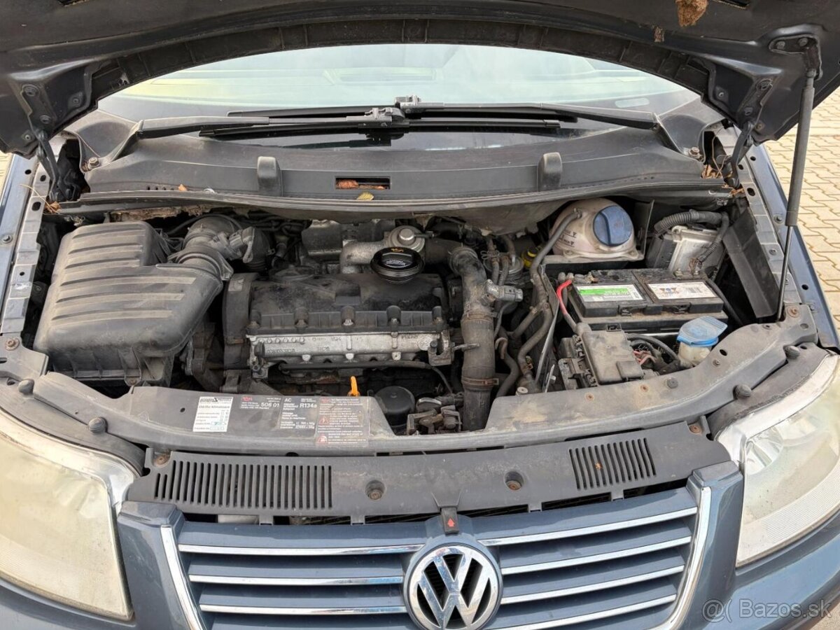 Volkswagen Sharan 1.9 TDi 7 míst - 15