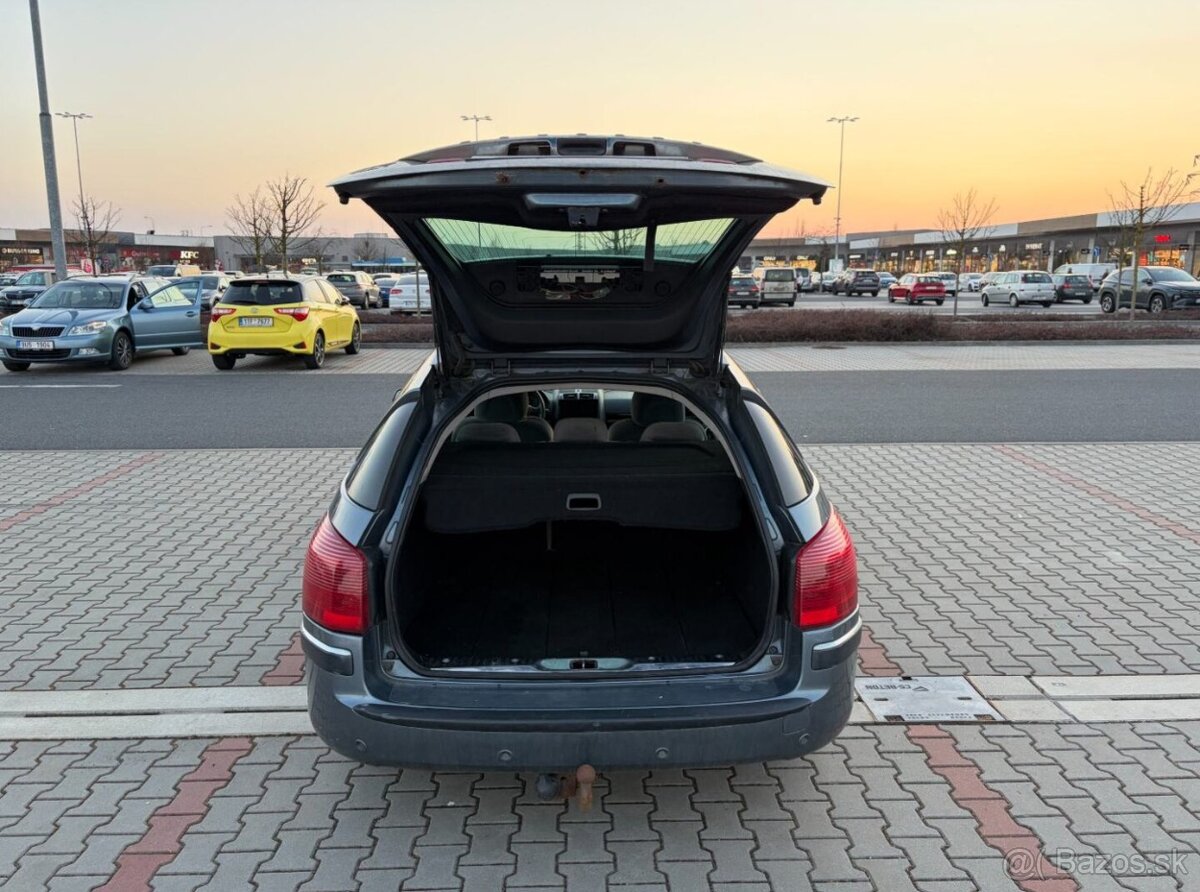 Peugeot 407 2.0 HDi navigace TZ - 15