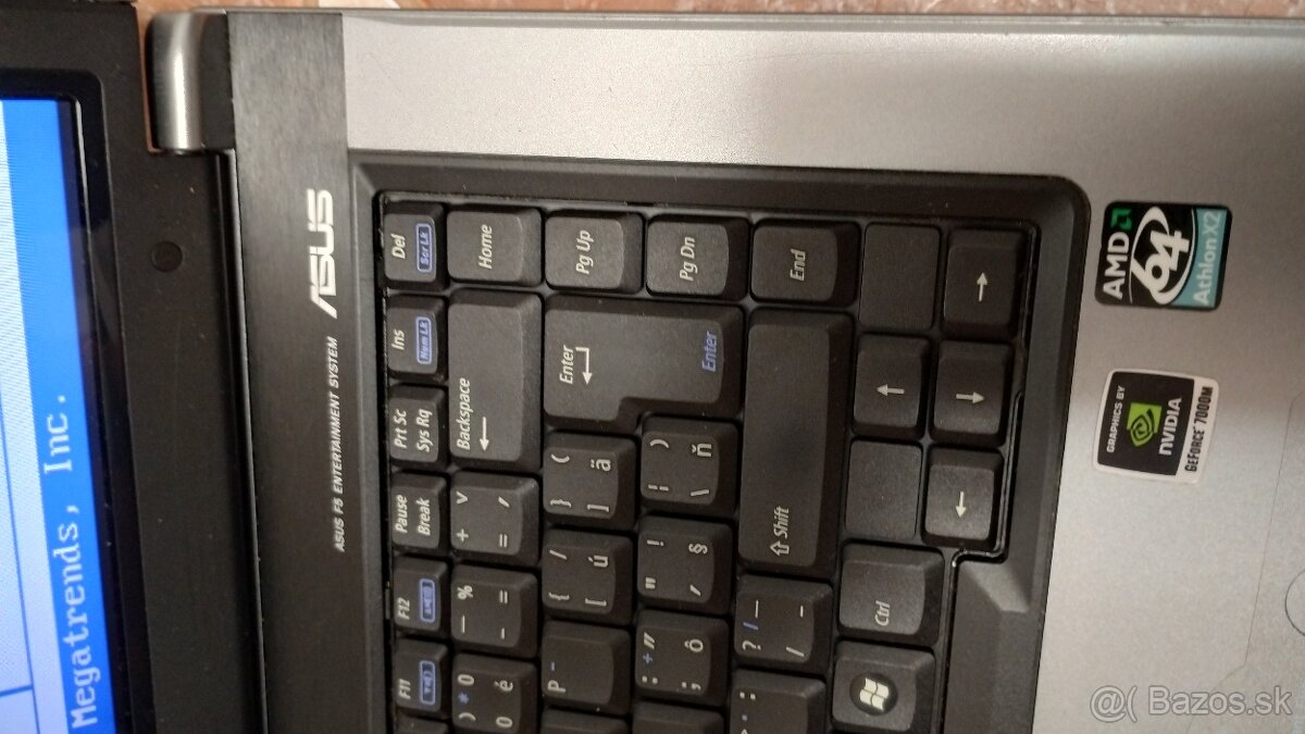 Predám notebook Asus F5N - 15