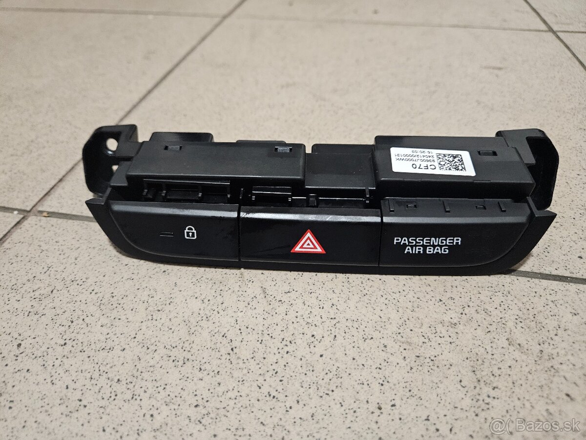 Diely na Kia Ceed SW 2024 - 15