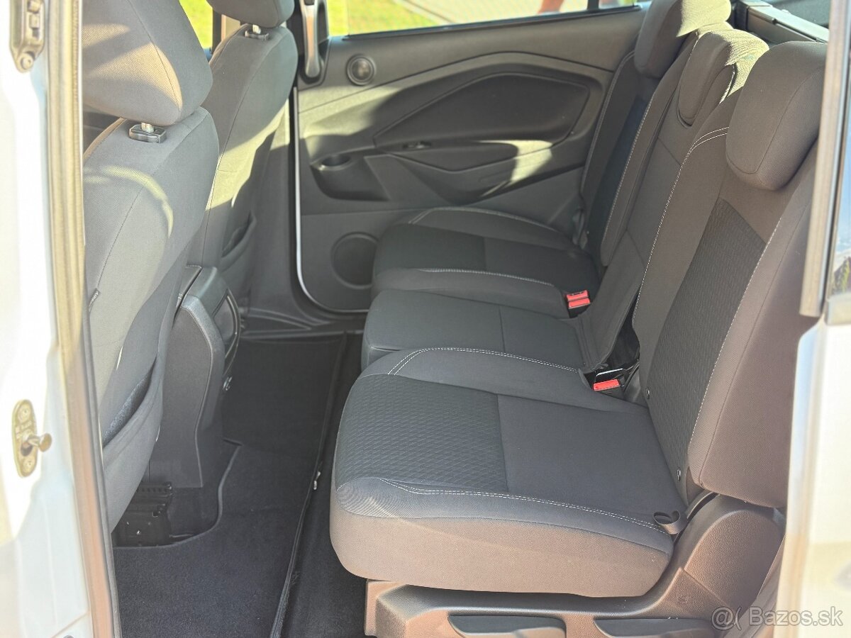 Ford Grand C-Max 1.5 TDCI - 15