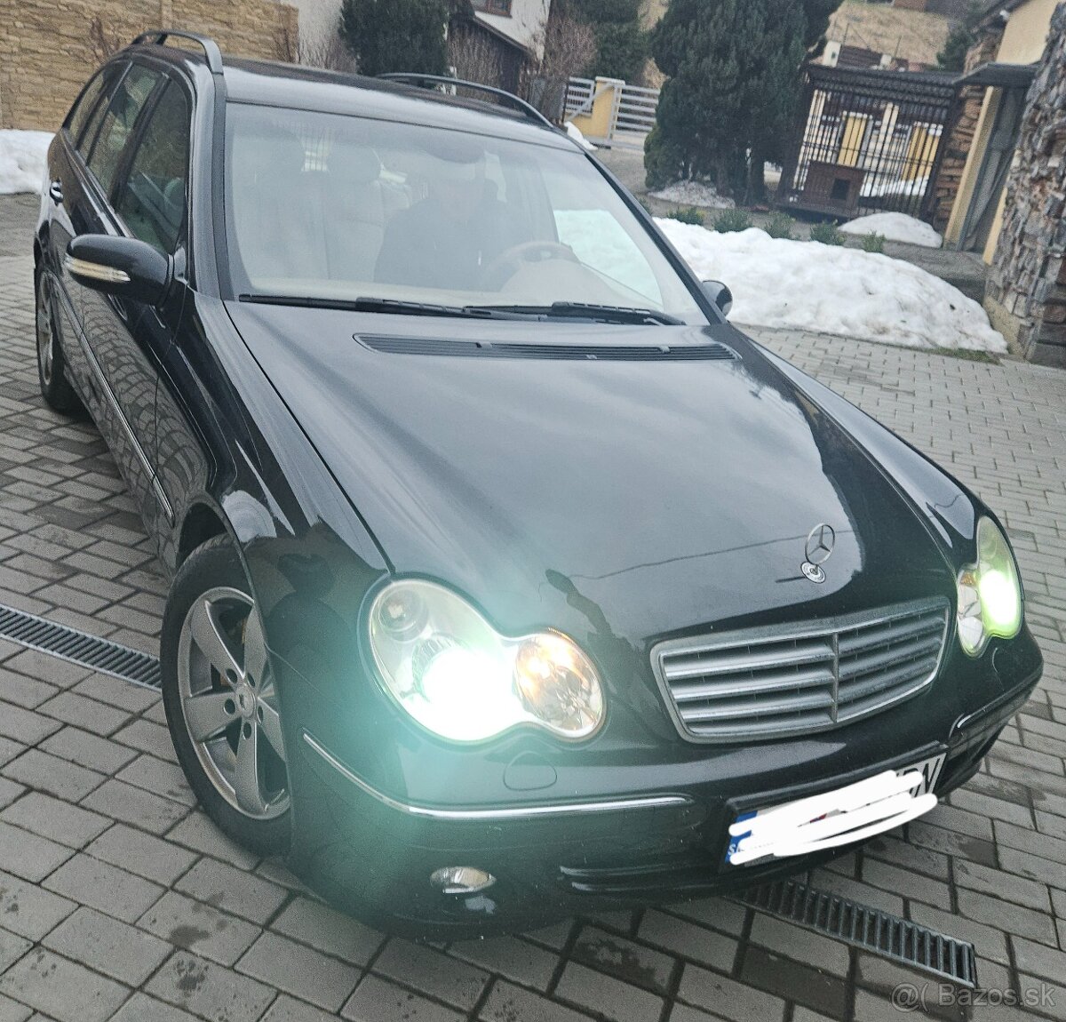 Mercedes Benz C trieda T 220 cdi Elegance - 15