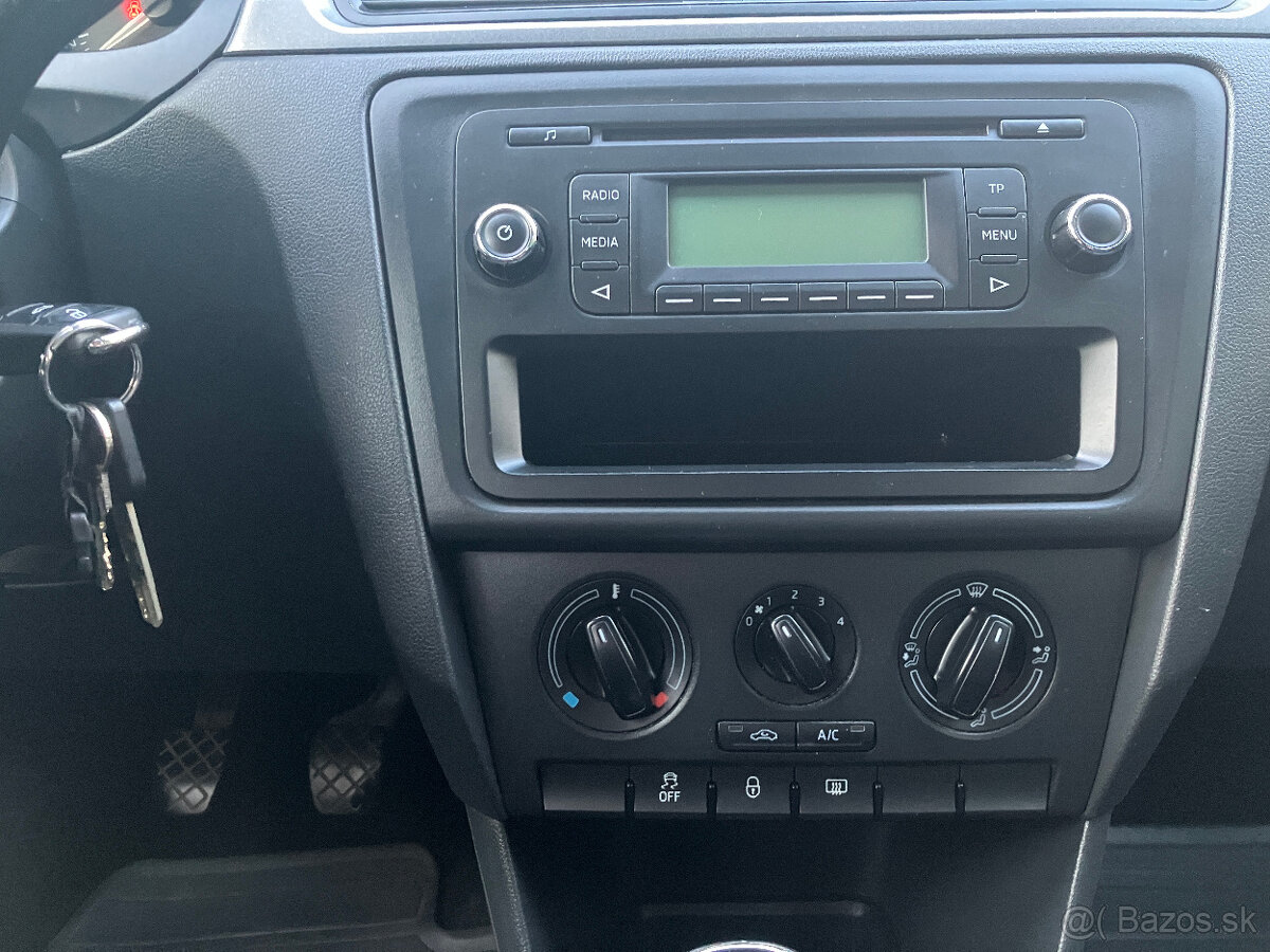 Predám ŠKODU RAPID 1,2 TSI len 116 tis. km - 15