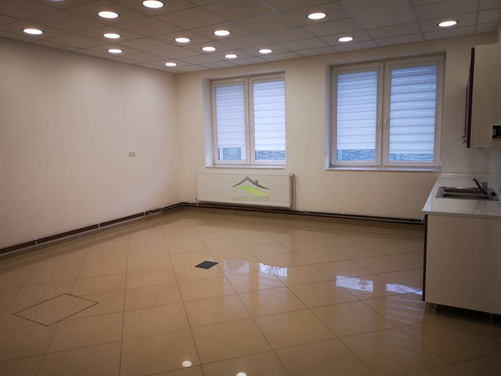 Polyfunkčný objekt - Zdravotnícke centrum - 15