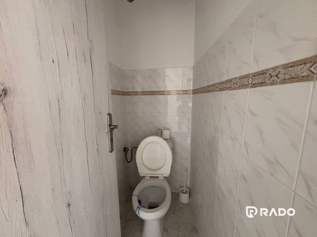 RADO | 6-izbový rodinný dom, pozemok 516m2, garáž 20 m2 | H - 15