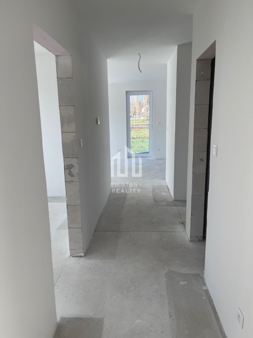 POSLEDNÝ ZO 4 DOMOV Na predaj novostavba RD, Dubovany - 15