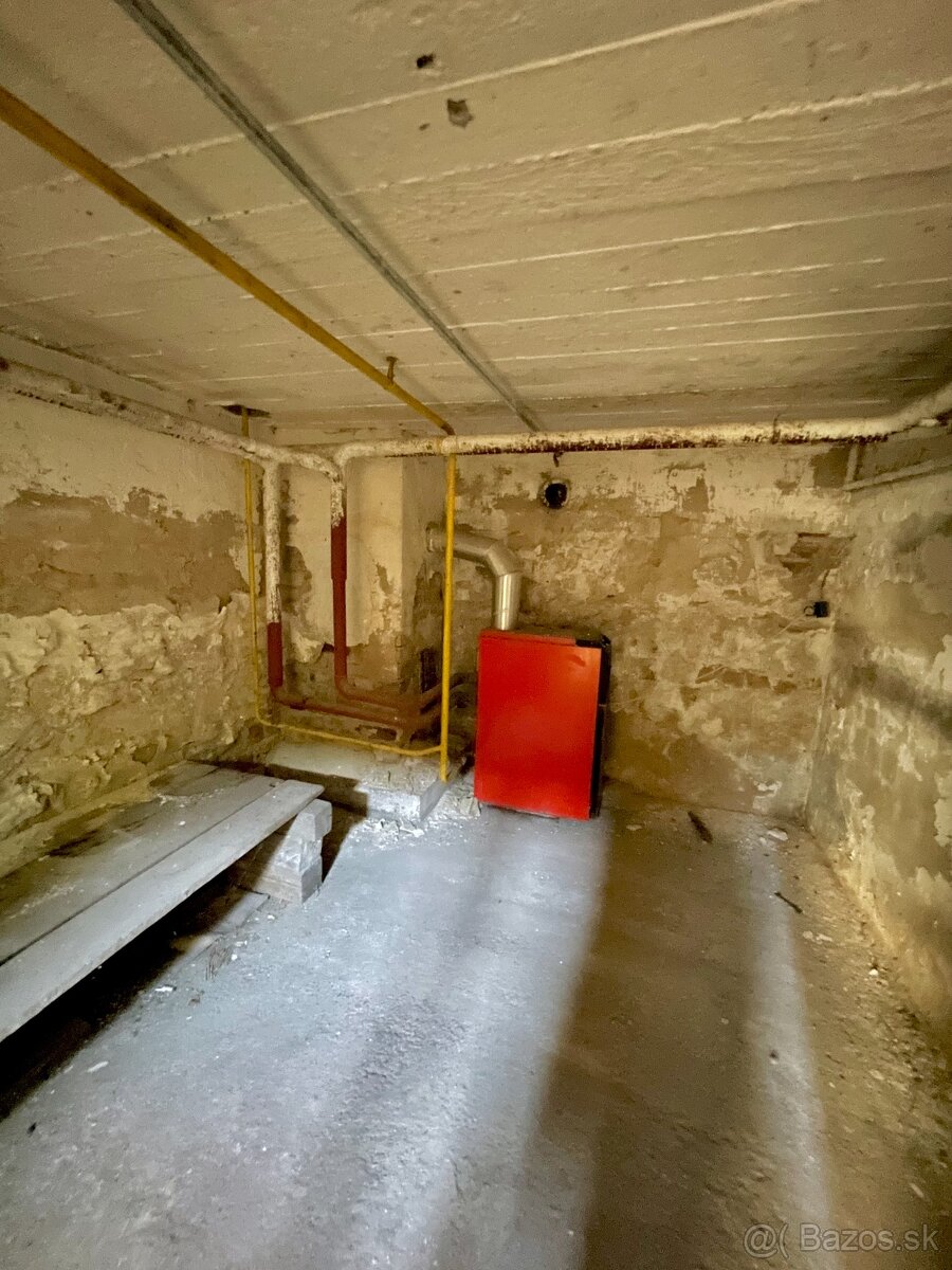 Na predaj veľkorysý RD v meste Veľký Meder - 15