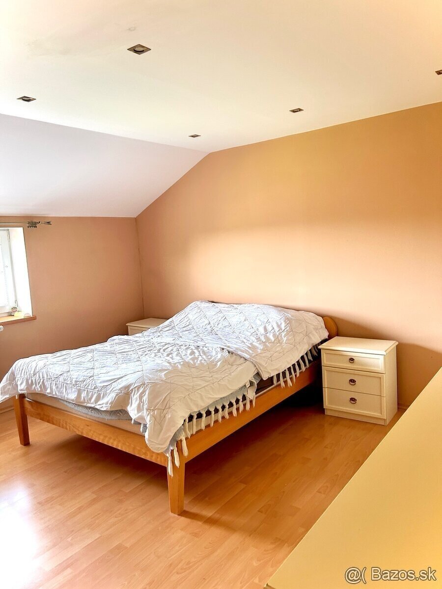 Kvalitný RD vyhľadávaná lokalita VT (vinice) - 15