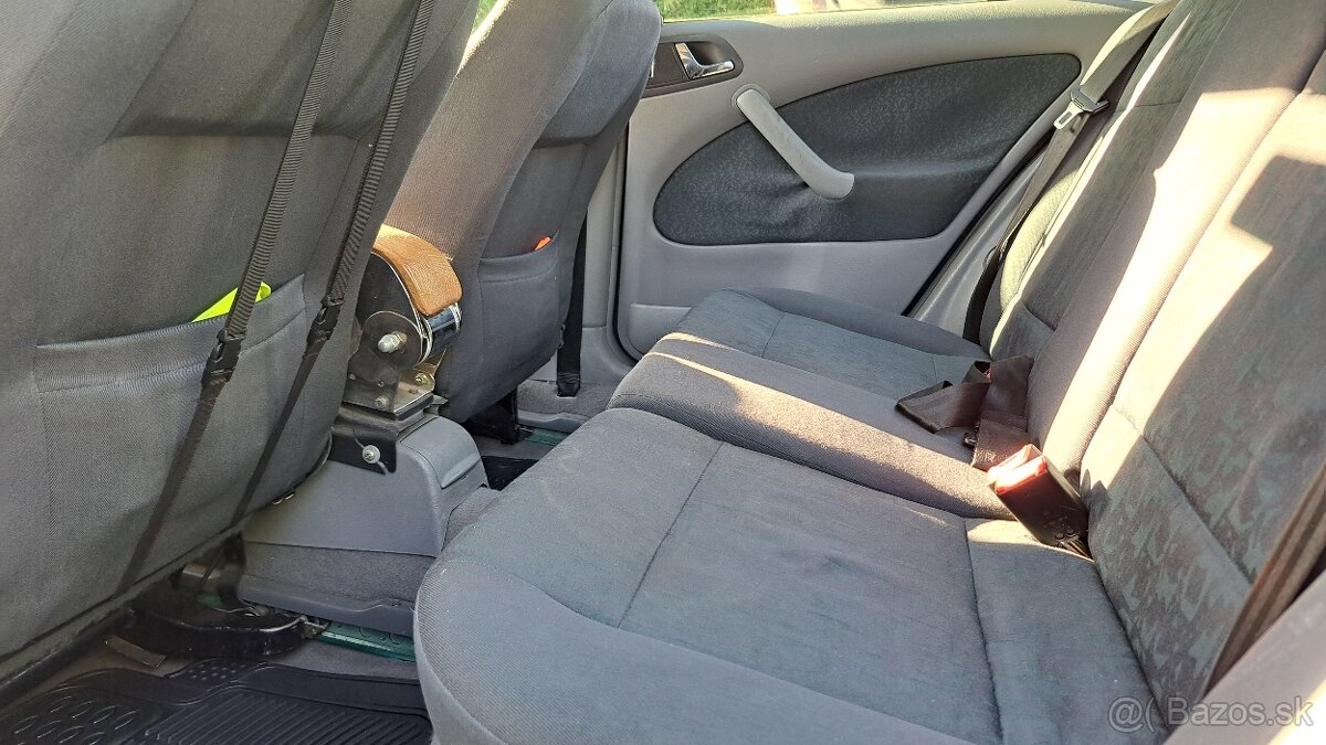 Škoda Octavia 1.6i 74 kW | Rok 1999 | 2. majiteľ - 15