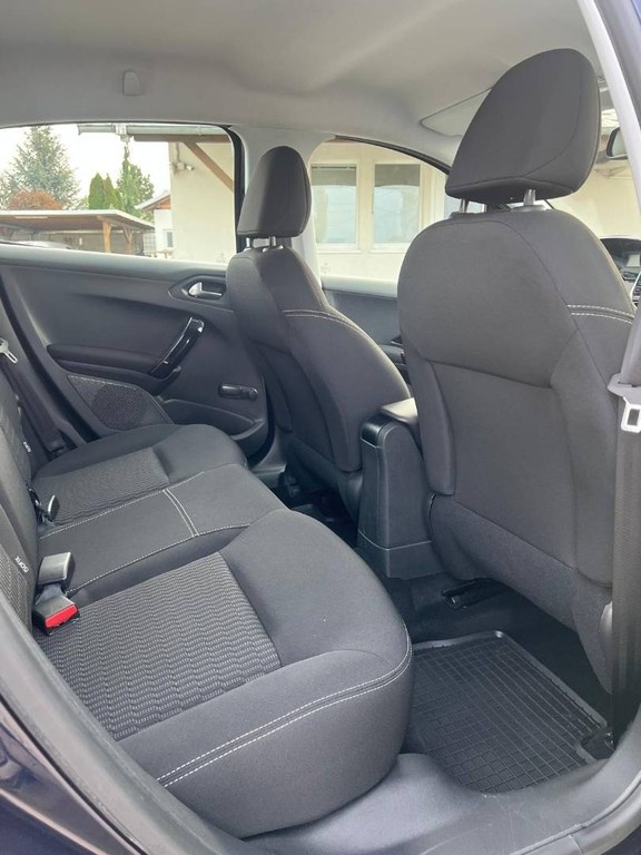 Peugeot 208 1.2 PureTech Active, 86 213km - 15