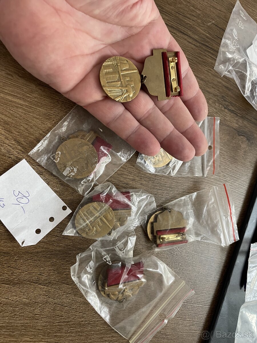 Vojenske Odznaky 3 - 15