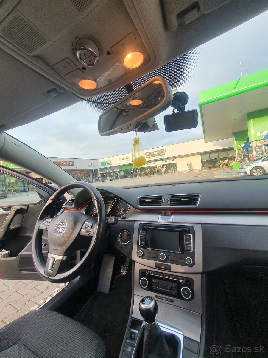 Volkswagen passat 2.0 BMT 103kw r.v.:2011 - 15