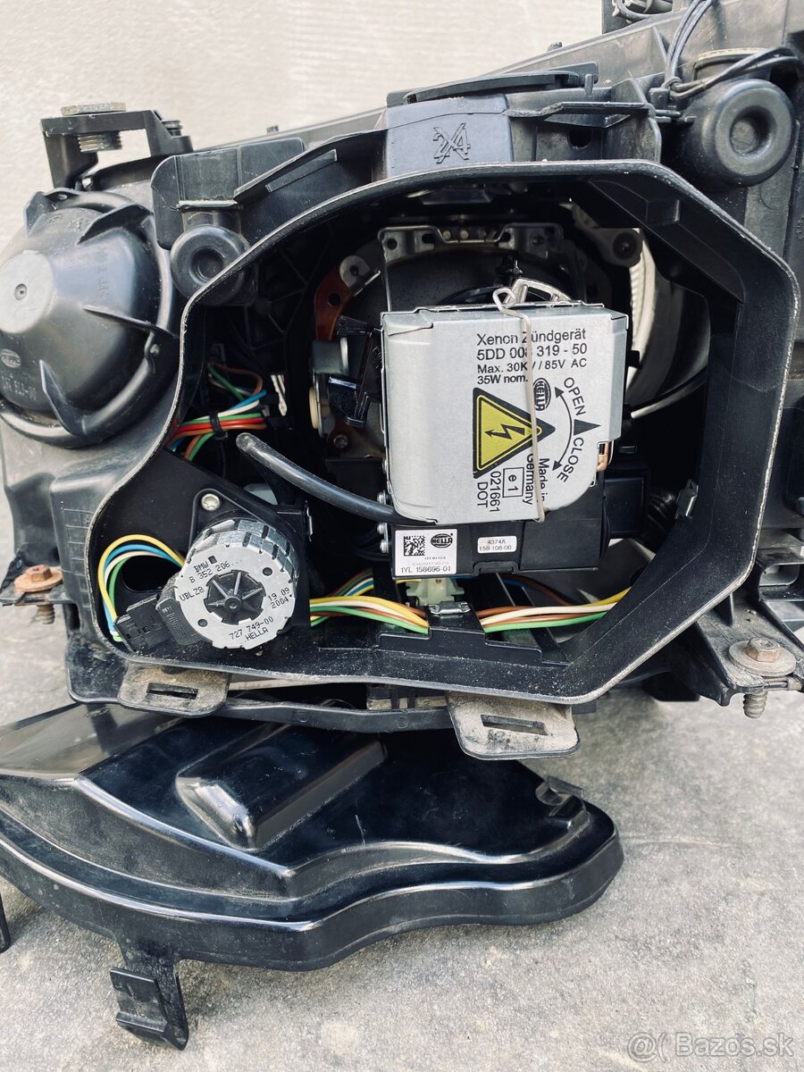 Dynamic xenon bmw E60/E61 natáčacie predfacelift - 15