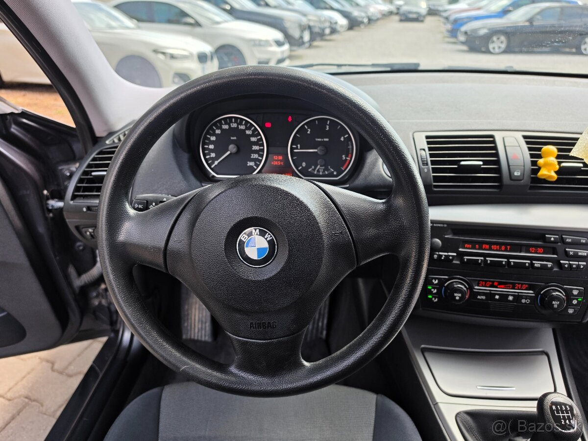 BMW rad 118d hatchback 5Dv. 122k M6 (diesel) - 15