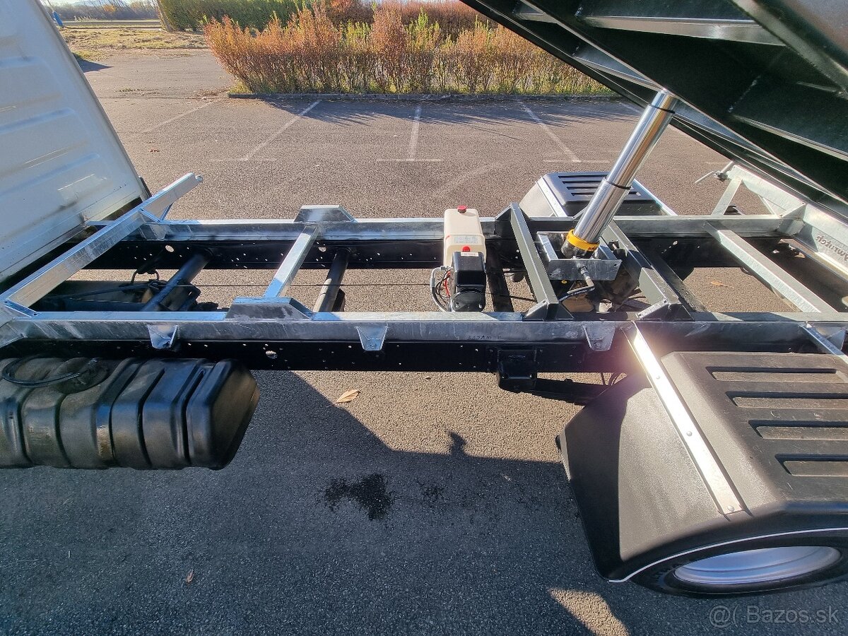 IVECO DAILY 3-stranny sklapac iveco daily 65c17 6.5T - 15