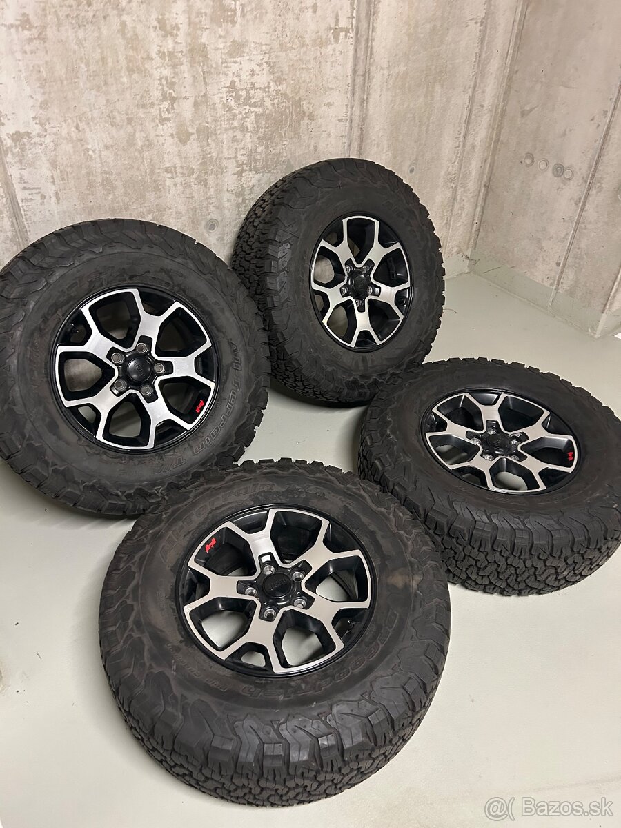 Jeep Wrangler 285/70 r17 BF Goodrich - 15