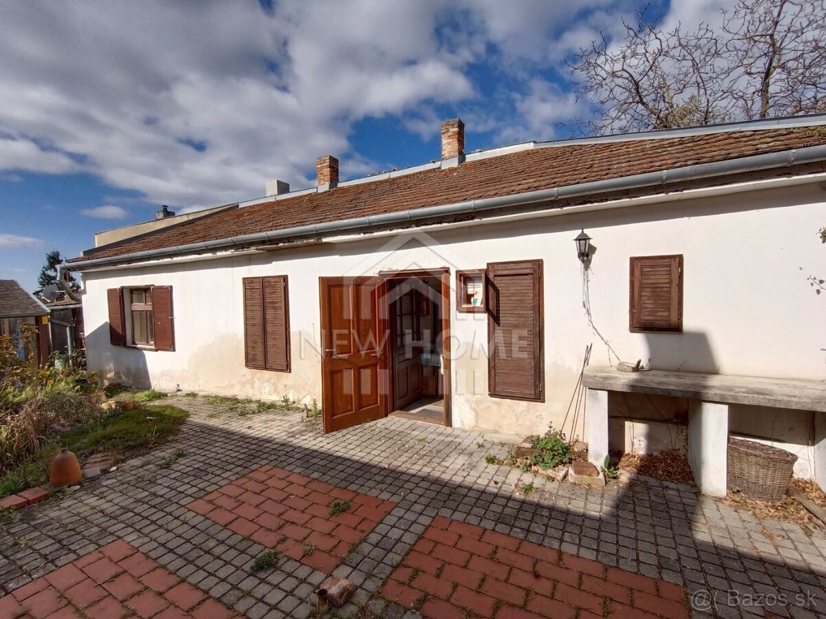 ZOBOR - 2 x RD na jednom pozemku, pôvodný stav - 15