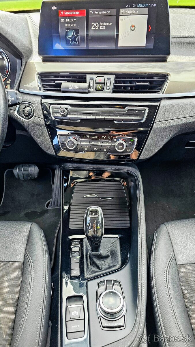 BMW X1 xDrive 20i A/T 141kW 4/2020 168000km TOP - 15