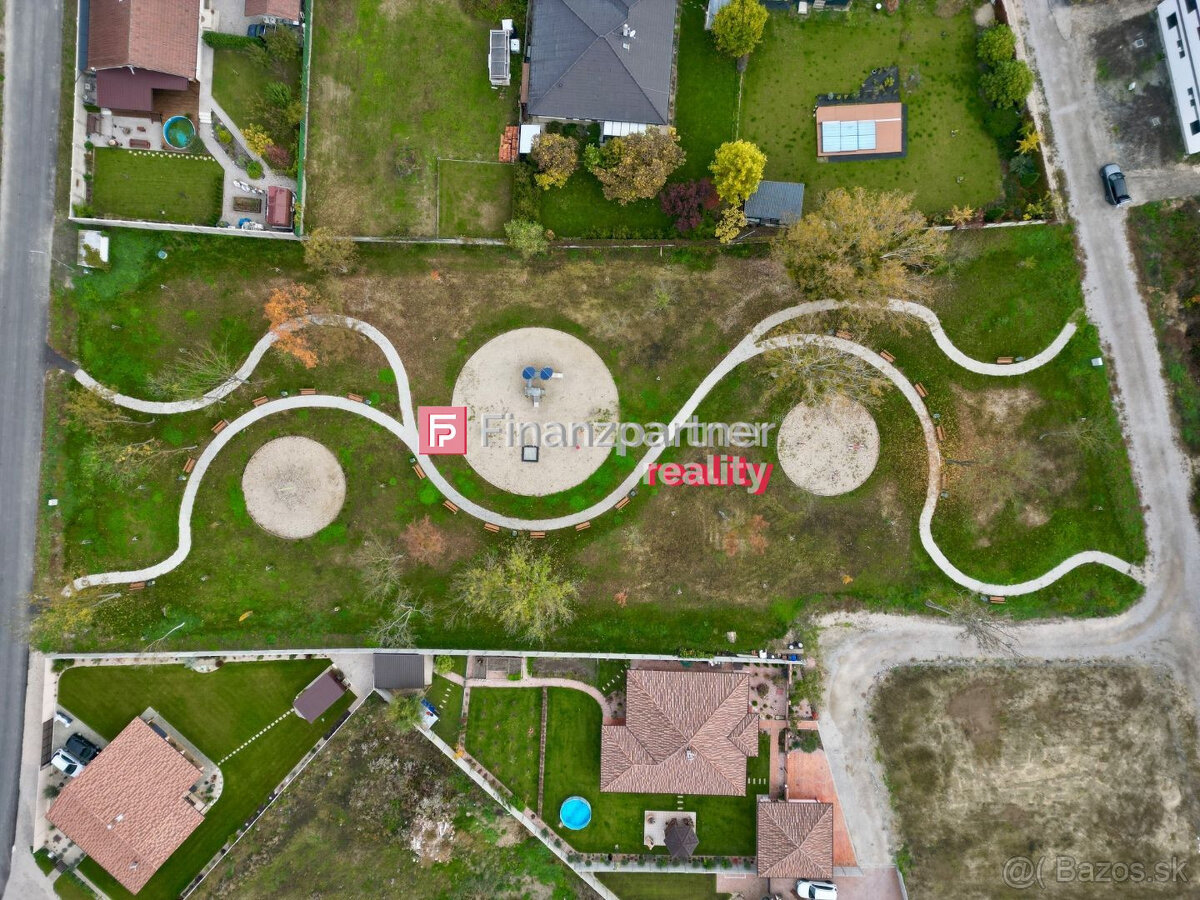 Na predj 3x stavebné pozemky v tichej lokalite - 15