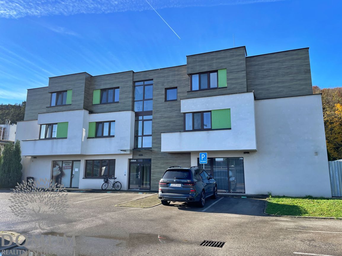 Moderný, kompletne zariadený, 74m2 3i byt v „novostavbe ul. - 15