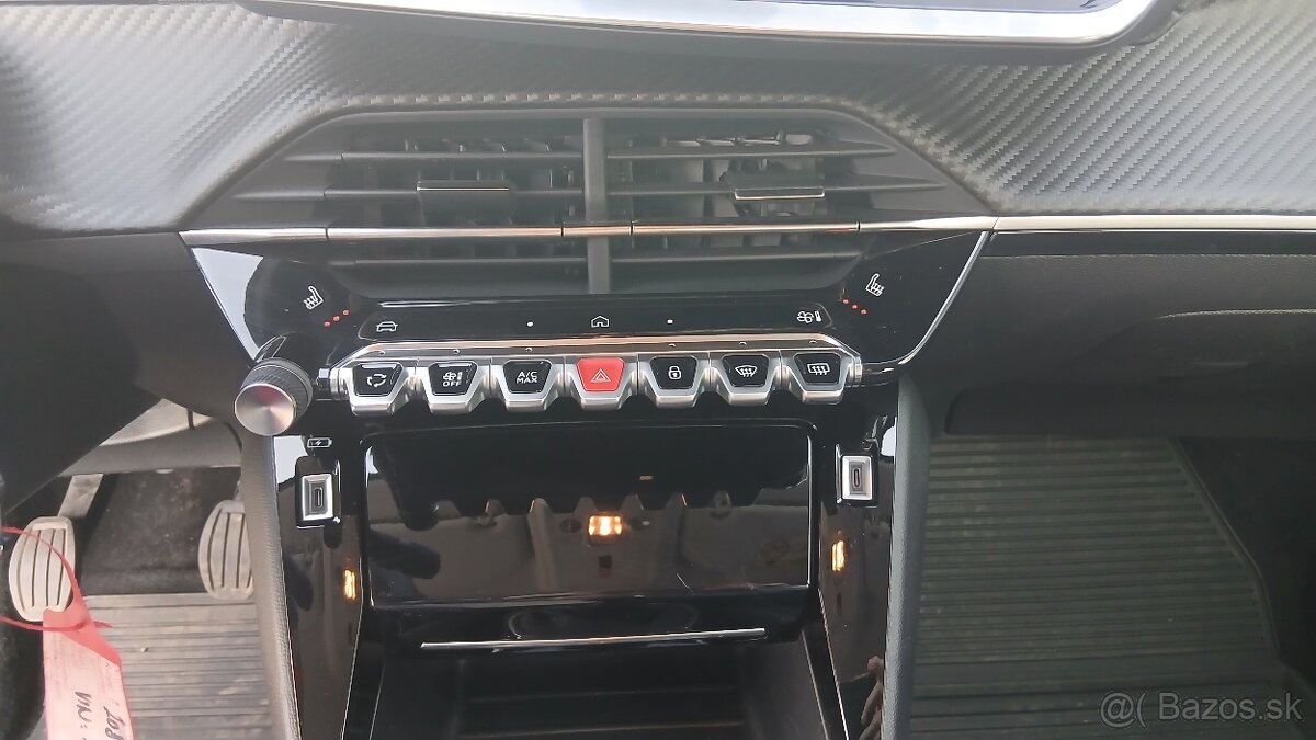 Peugeot 208 1.2 PureTech 100 Allure - 15