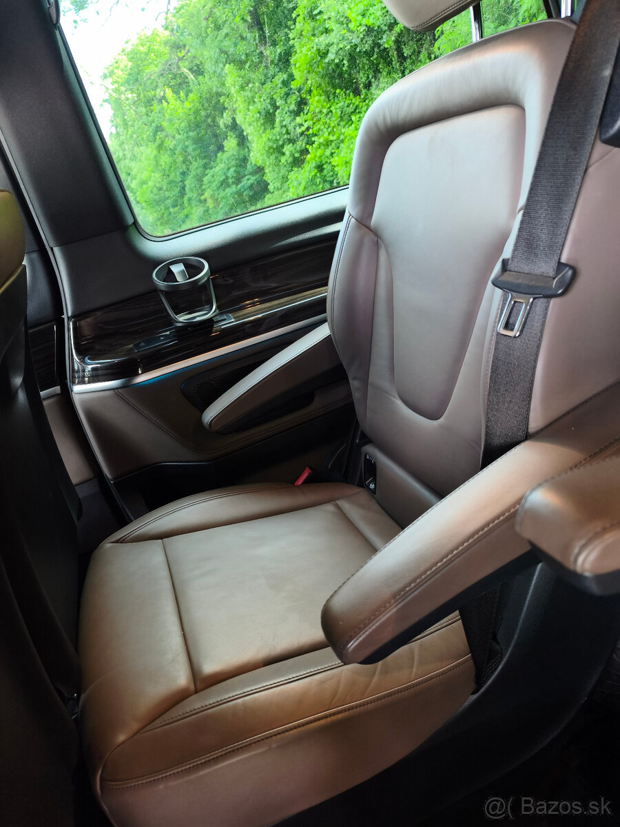 V 300d 4-matic A9 - 15