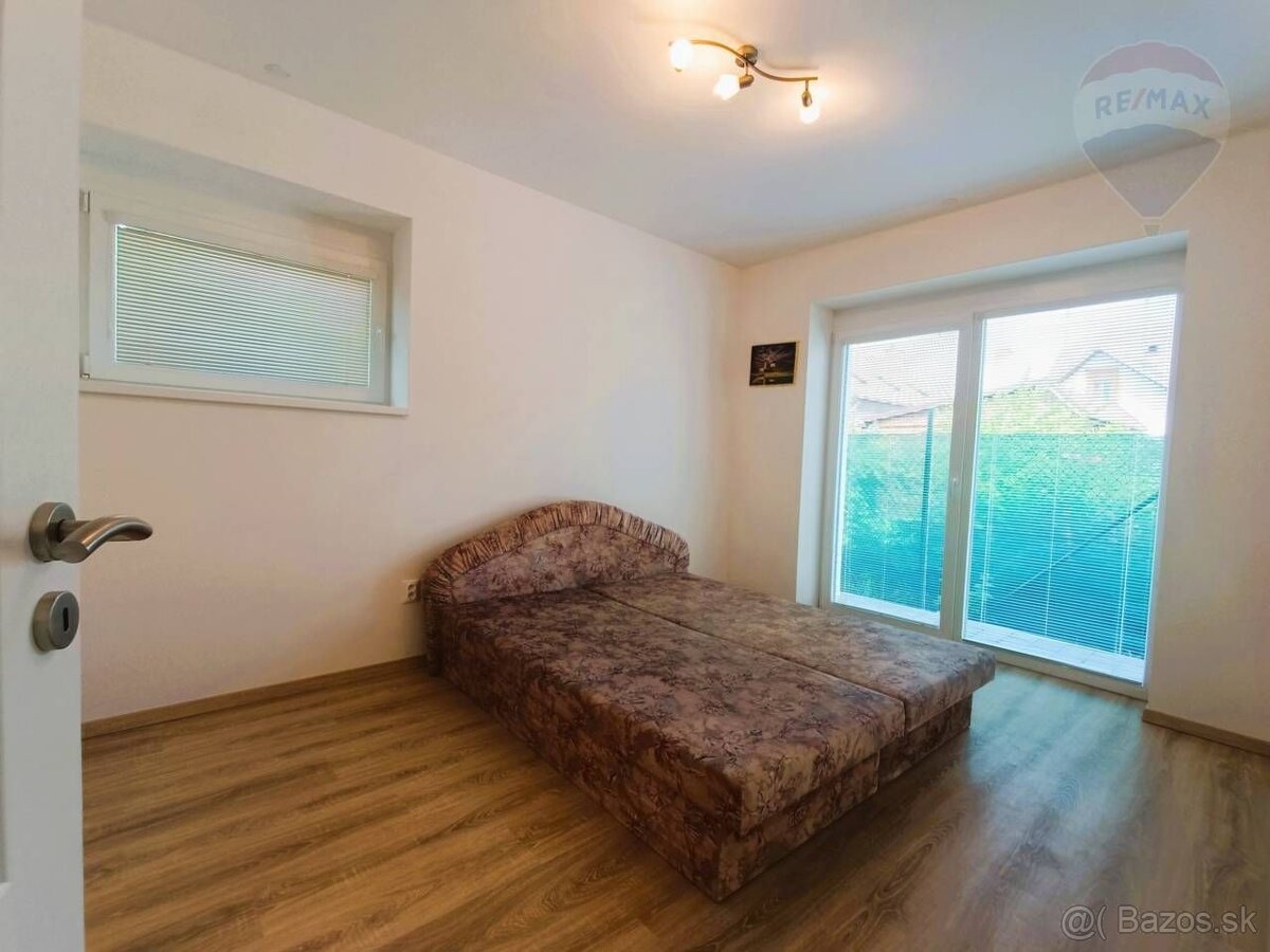 PRENÁJOM: Priestranný 3-izbový bungalov s parkovaním vo dvor - 15