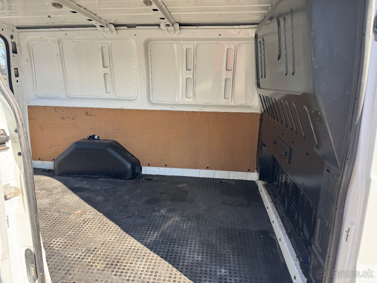 Ford Transit - 15