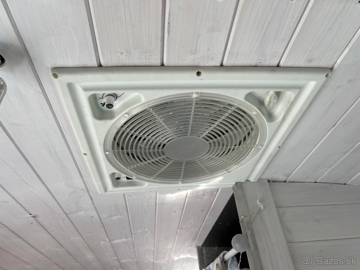 Obytná dodávka Ford Tranzit R.V.:2021 - 15