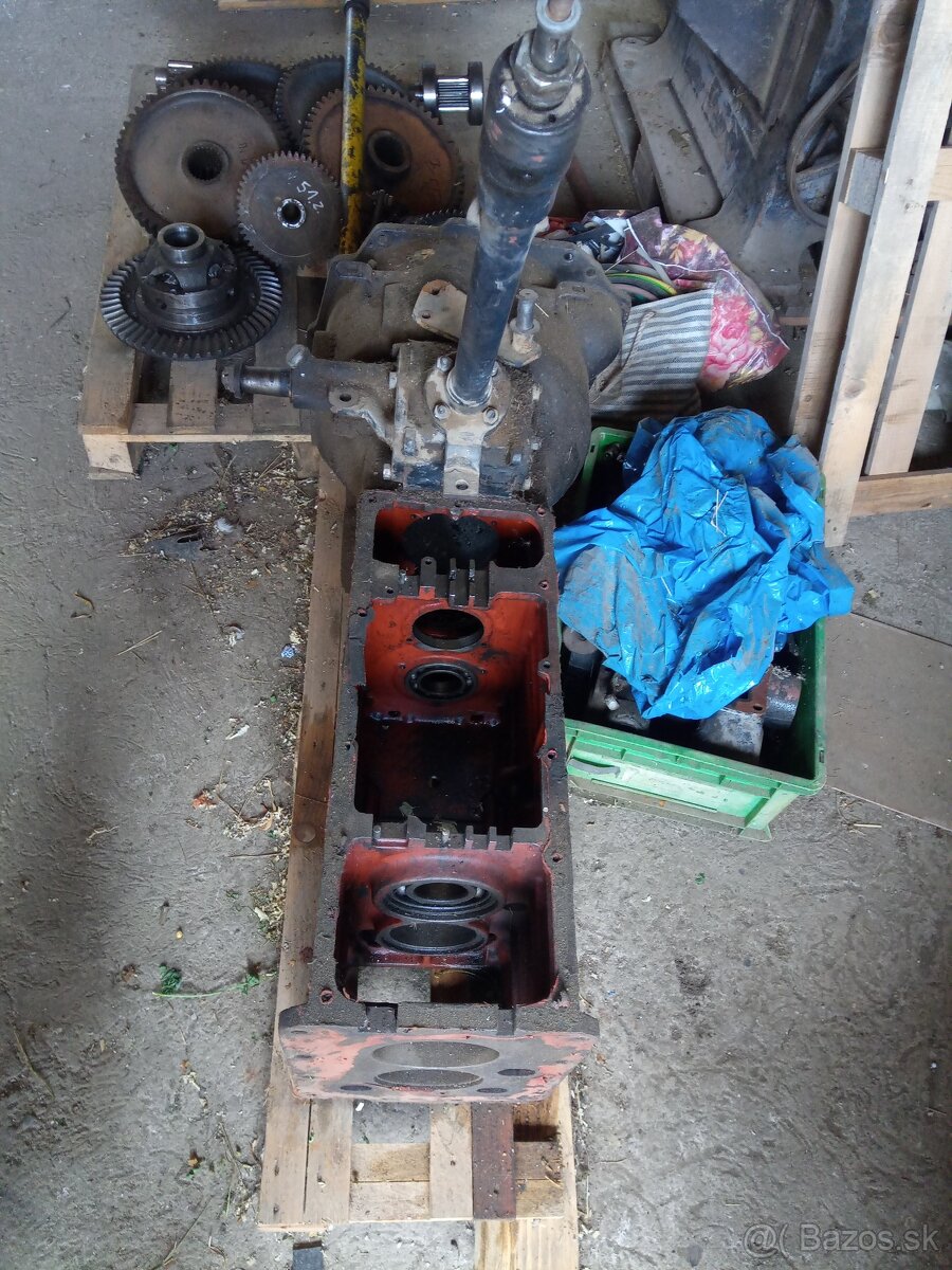 Zetor náhradne diely - 15