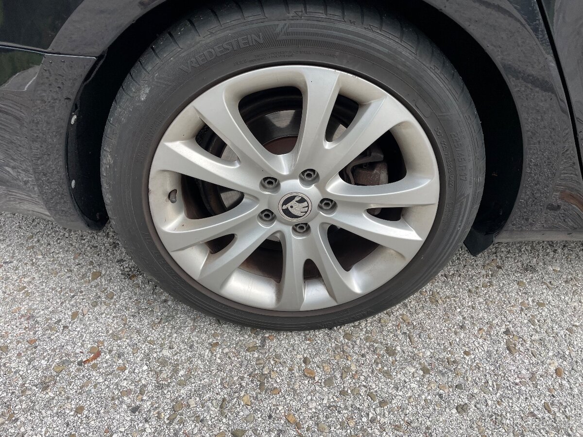 Škoda Superb Combi 2.0 TDI CR 103kW / Elegance - 15