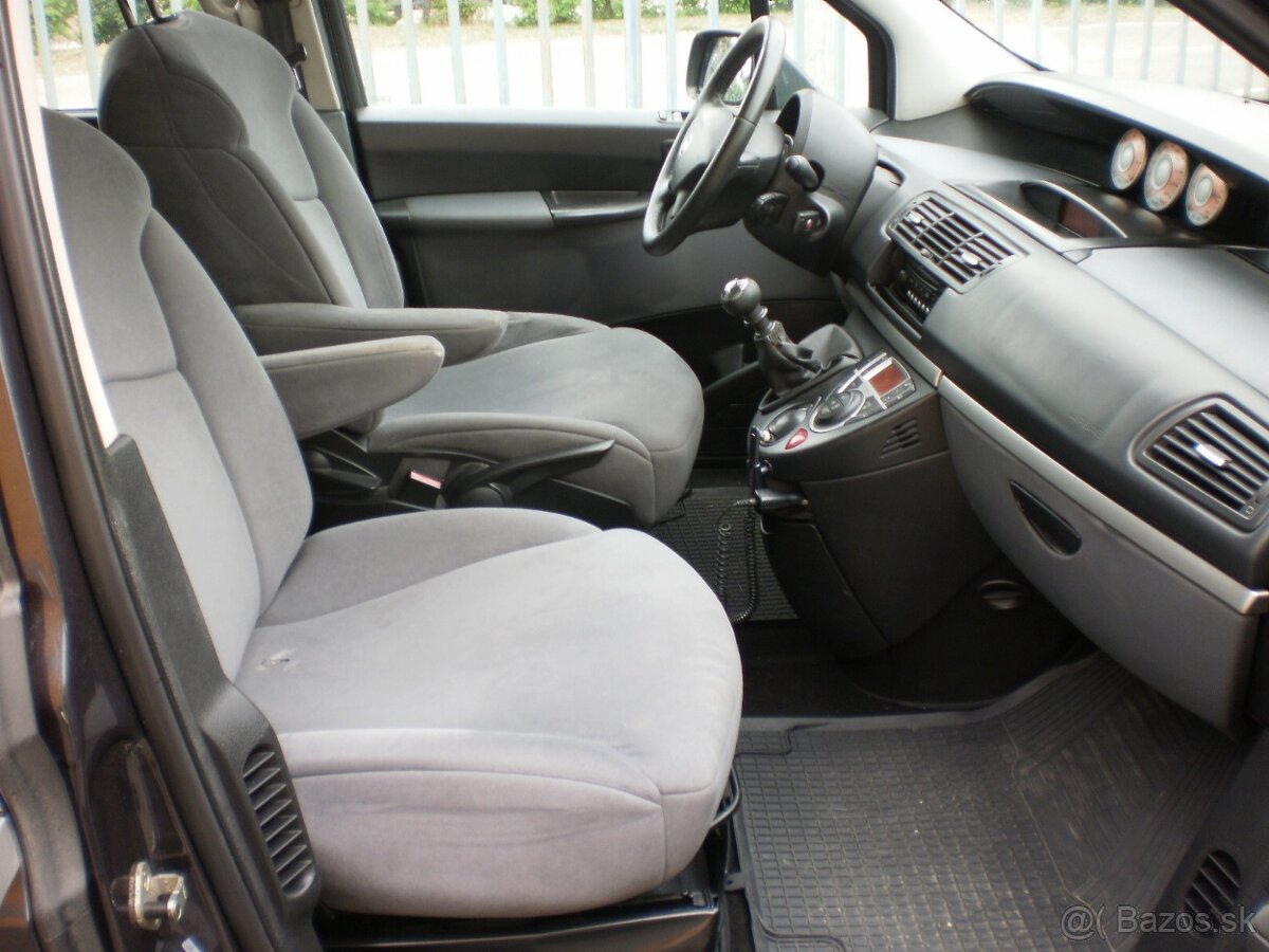 FIAT ULYSSE 2,0 TDI, 100kW, M6, r.09, 8 miestny - 15