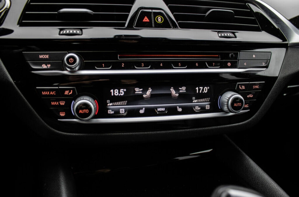 BMW 530d xDrive, 195kW (2019) - 15