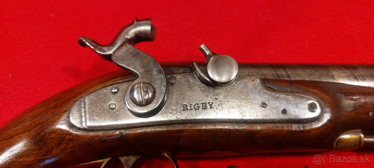 KAZETA S PERKUSNÝMI PIŠTOLAMI - 15