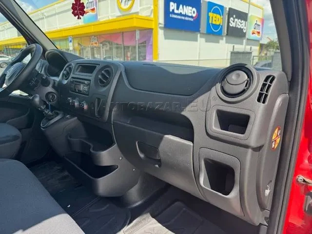 Renault Master 2.3dCi 9 miestne - 15