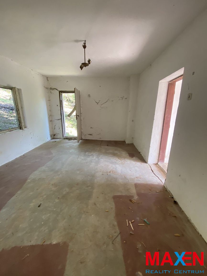 Predaj : EXKLUZÍVNE MAXEN Záhradná 2-podlažná murovaná ch - 15